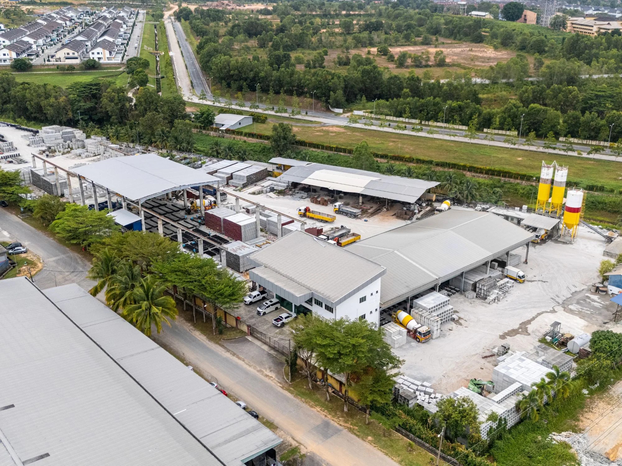 Reinforced Concrete Manufacturer Malaysia - Malaysian standards under SIRIM certification - Apolite Concrete Product Manufacturer Johor Malaysia A02